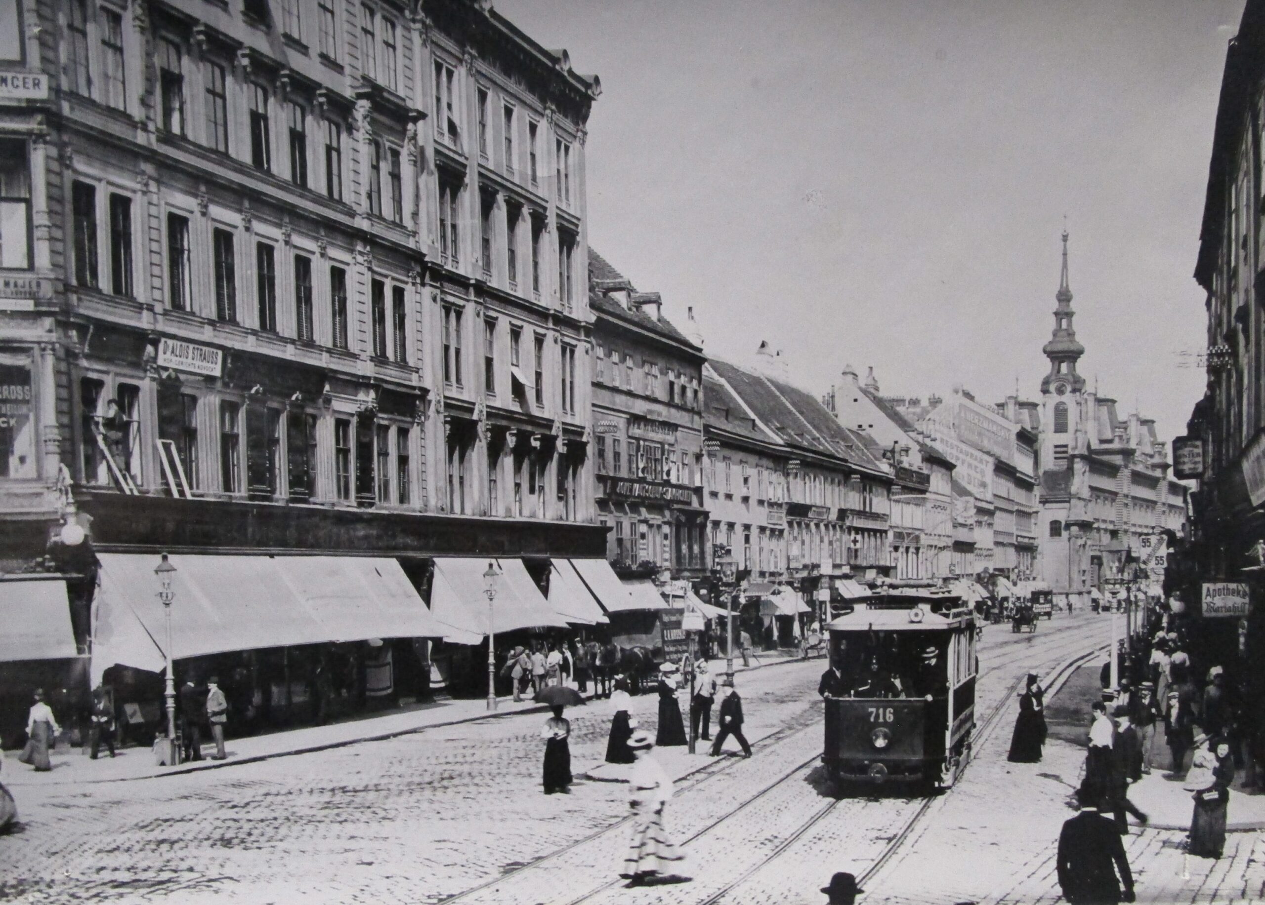 Objekt-Nr. 100358, Gerngross-Eröffnung